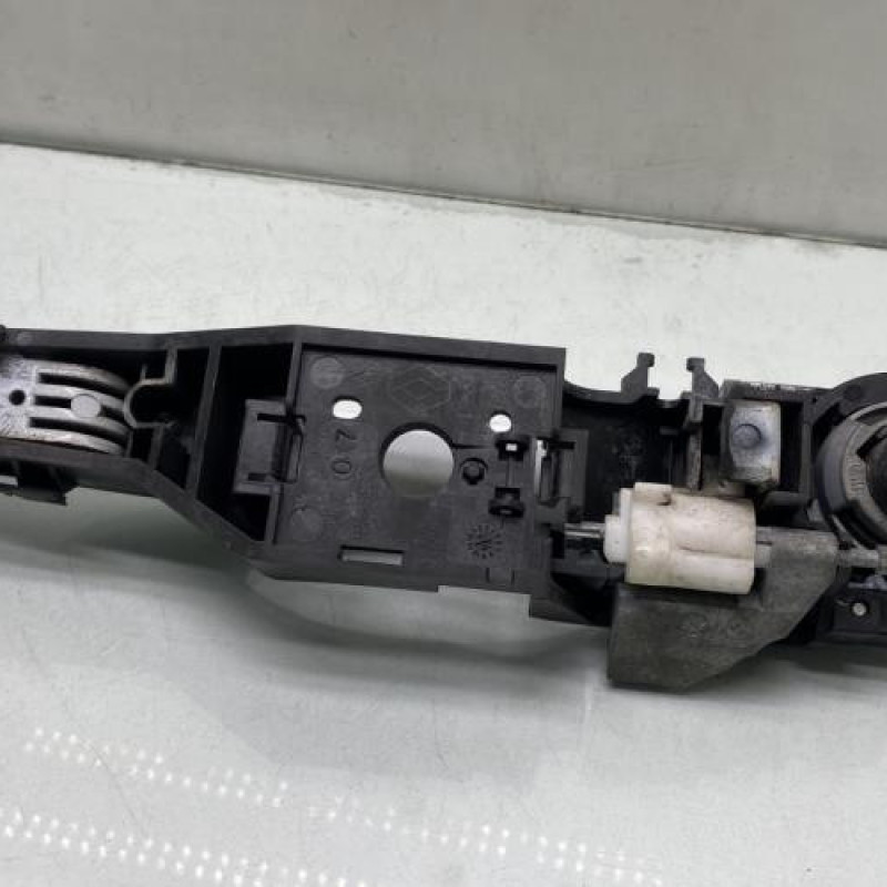 Poignee porte arriere droit RENAULT MODUS Photo n°2