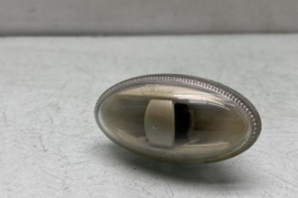 Repetiteur clignotant avant droit  (Feux) PEUGEOT 1007 Photo n°1