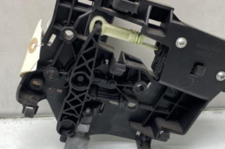 Poignee interieur avant gauche PEUGEOT 1007