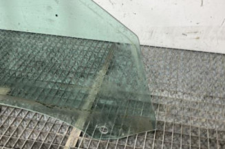 Vitre avant droit RENAULT LAGUNA 2