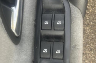 Vitre avant droit RENAULT LAGUNA 2