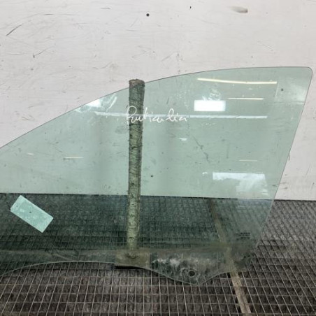 Vitre avant gauche RENAULT LAGUNA 2 Photo n°1
