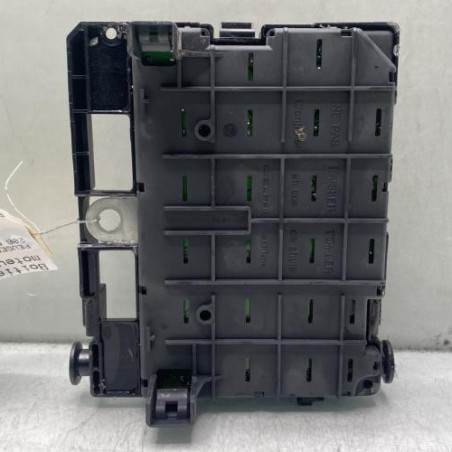 Boitier servitude moteur (BSM) PEUGEOT 206