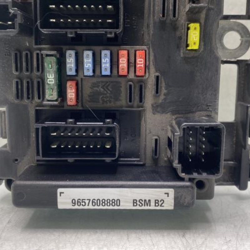 Boitier servitude moteur (BSM) PEUGEOT 206 Photo n°4