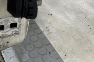 Porte avant droit PEUGEOT 205