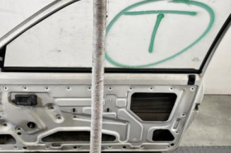 Porte avant droit PEUGEOT 205