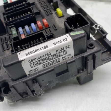 Boitier servitude moteur (BSM) PEUGEOT 206