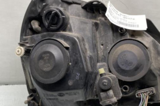 Optique avant principal gauche (feux)(phare) RENAULT CLIO 2