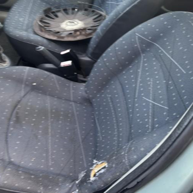 Optique avant principal gauche (feux)(phare) RENAULT CLIO 2 Photo n°15