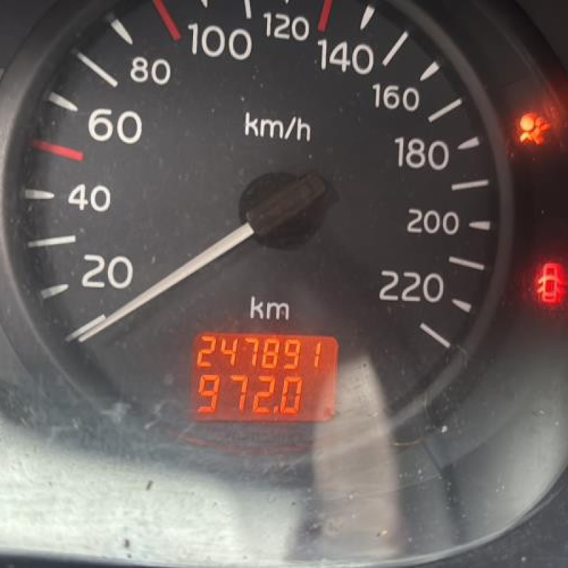 Optique avant principal gauche (feux)(phare) RENAULT CLIO 2 Photo n°20