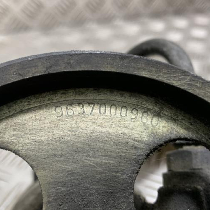 Pompe de direction PEUGEOT PARTNER 1 Photo n°1