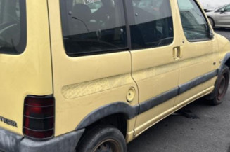 Pompe de direction PEUGEOT PARTNER 1