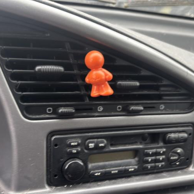 Pompe de direction PEUGEOT PARTNER 1 Photo n°18