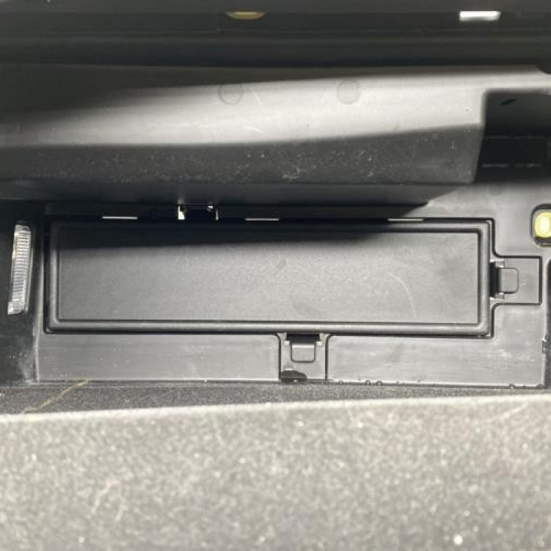 Boite a gants AUDI A3 4 Photo n°2