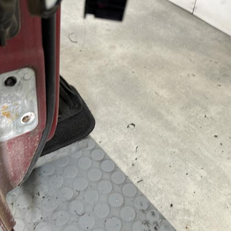 Porte avant droit VOLKSWAGEN CADDY 3 Photo n°5