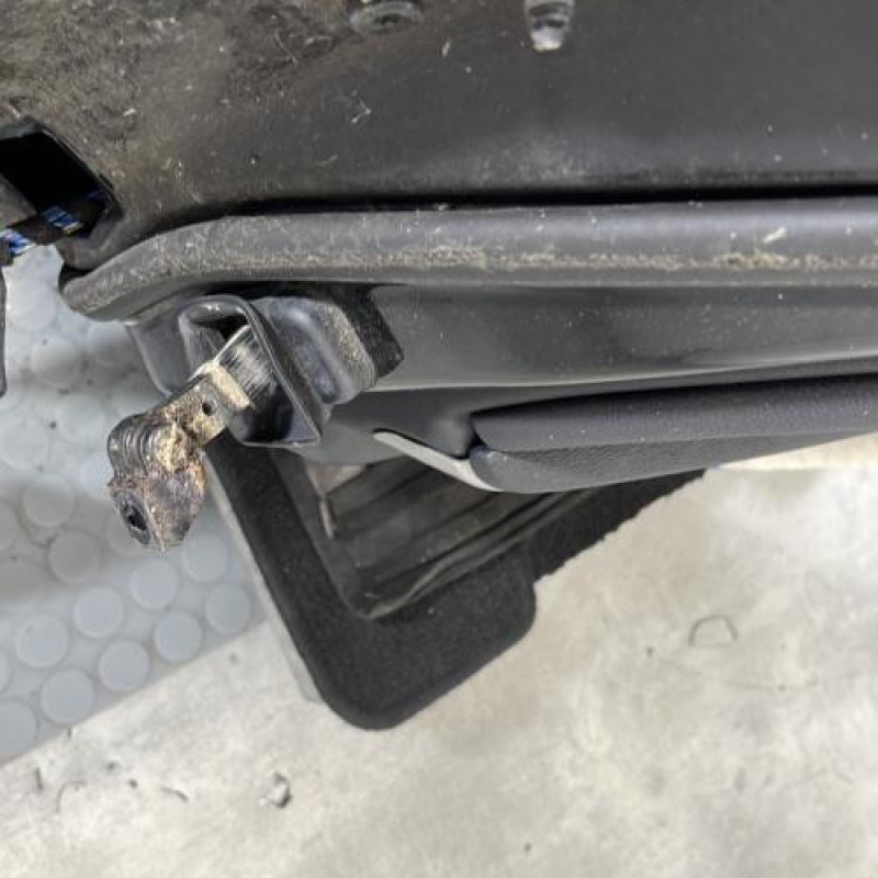 Porte avant droit BMW SERIE 3 E91 Photo n°4