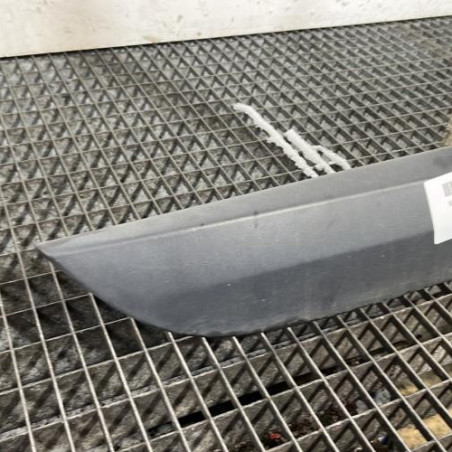 Baguette d'aile arrière droite RENAULT MEGANE 3