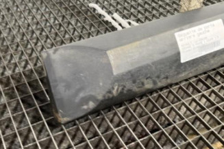 Baguette d'aile arrière gauche RENAULT MEGANE 3