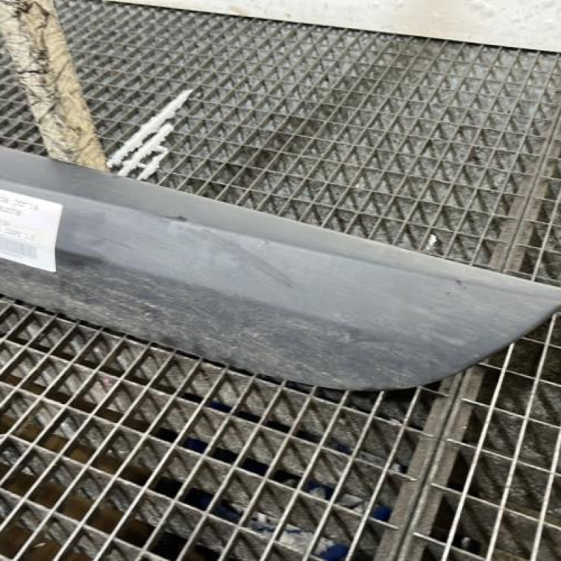 Baguette d'aile arrière gauche RENAULT MEGANE 3 Photo n°3