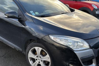 Baguette d'aile arrière gauche RENAULT MEGANE 3