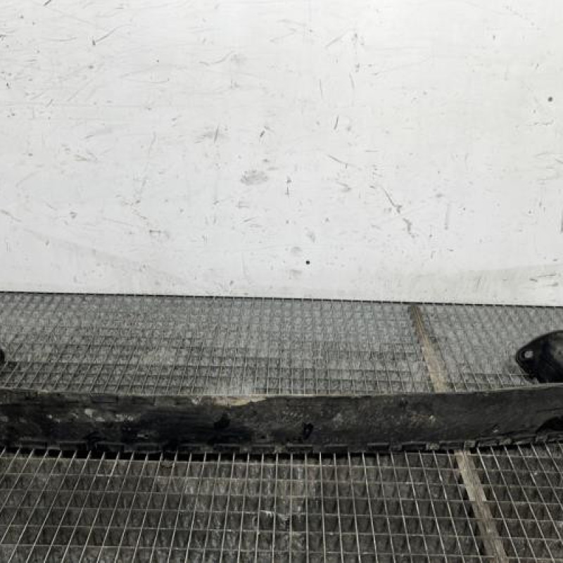 Renfort pare choc arriere (traverse) FORD FOCUS 3 Photo n°4