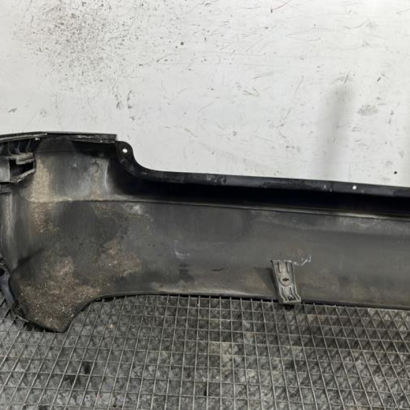 Pare choc arriere HYUNDAI MATRIX Photo n°6