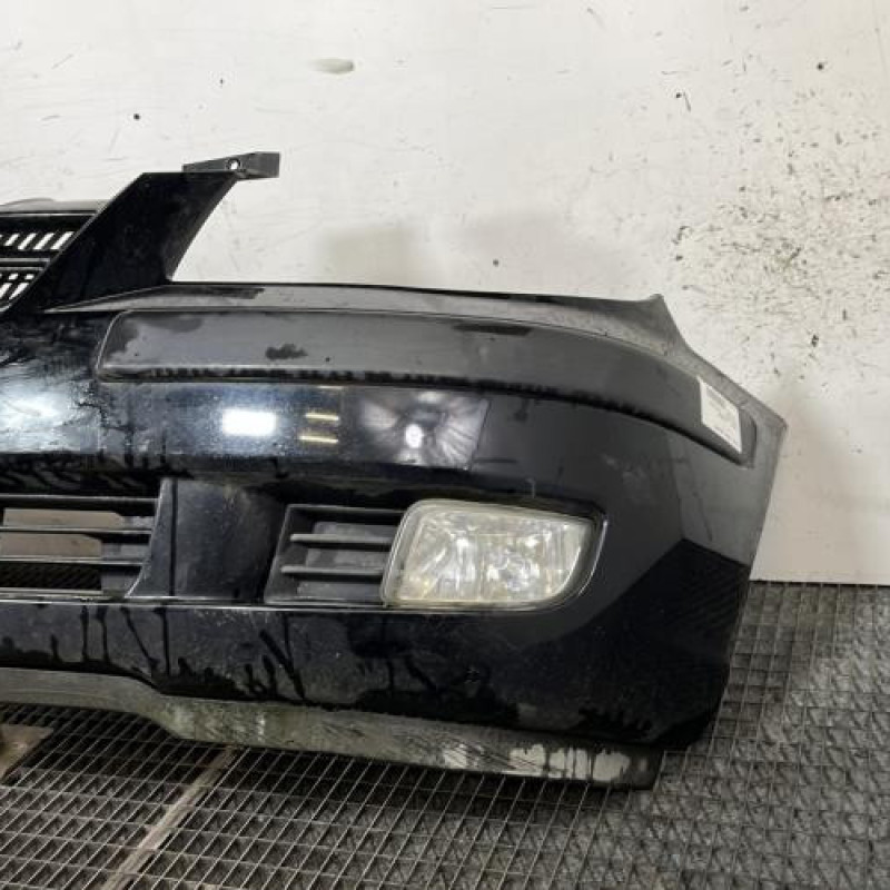 Pare choc avant HYUNDAI MATRIX Photo n°3