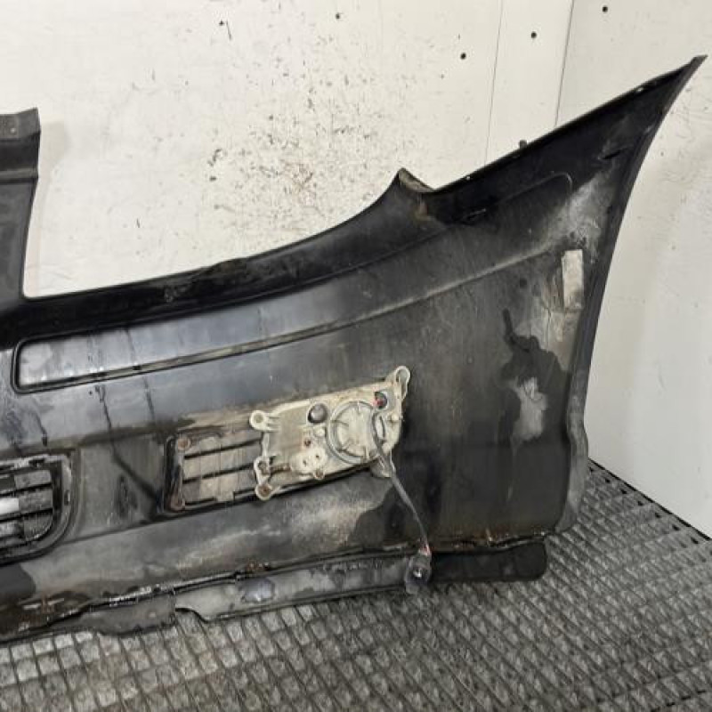 Pare choc avant HYUNDAI MATRIX Photo n°4