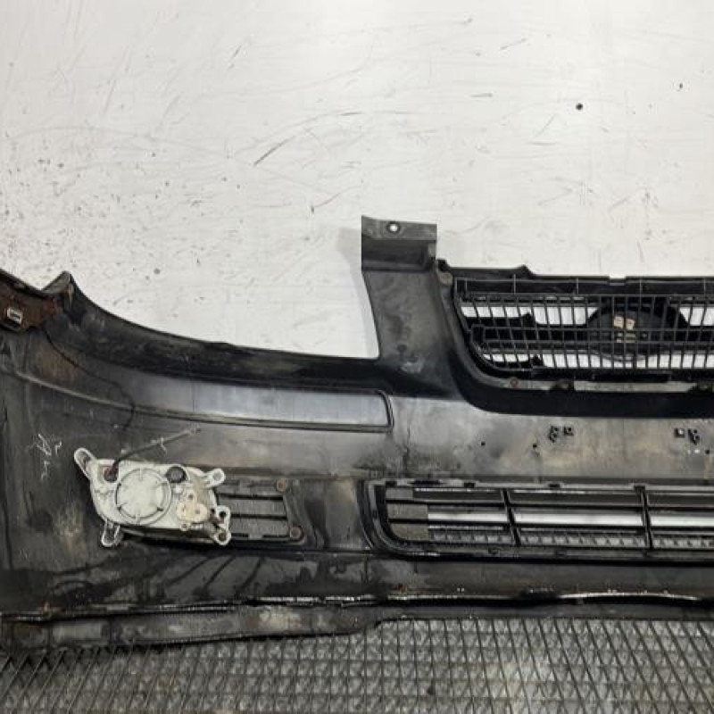 Pare choc avant HYUNDAI MATRIX Photo n°6