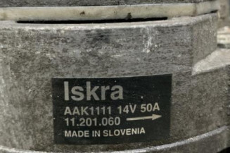 Alternateur PEUGEOT 205 Photo n°1