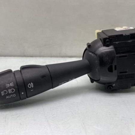 Commodo phare RENAULT TWINGO 3 Photo n°1