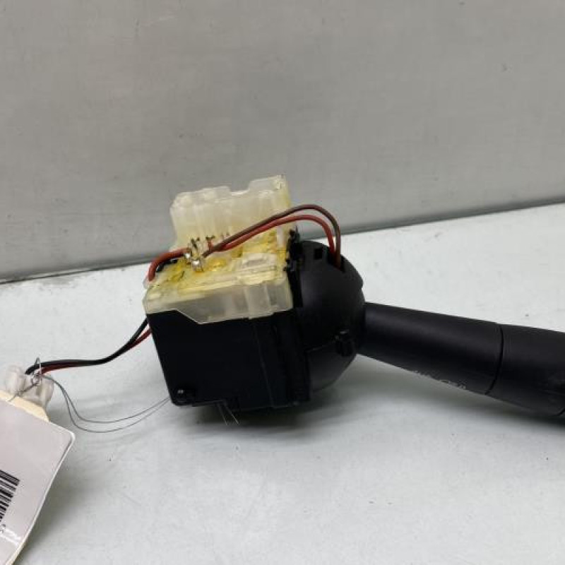 Commodo phare RENAULT TWINGO 3 Photo n°4