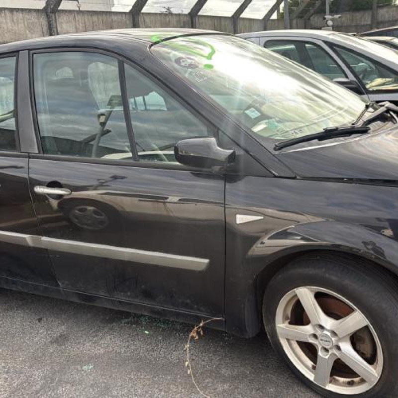 Bras essuie glace arriere RENAULT SCENIC 2 Photo n°11