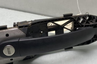 Poignee porte avant droit VOLKSWAGEN POLO 5 Photo n°1