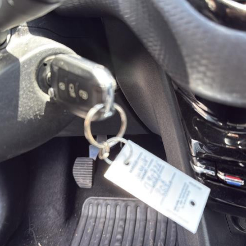 Moteur PEUGEOT 208 1 Photo n°19