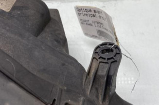 Optique avant principal droit (feux)(phare) PEUGEOT 607