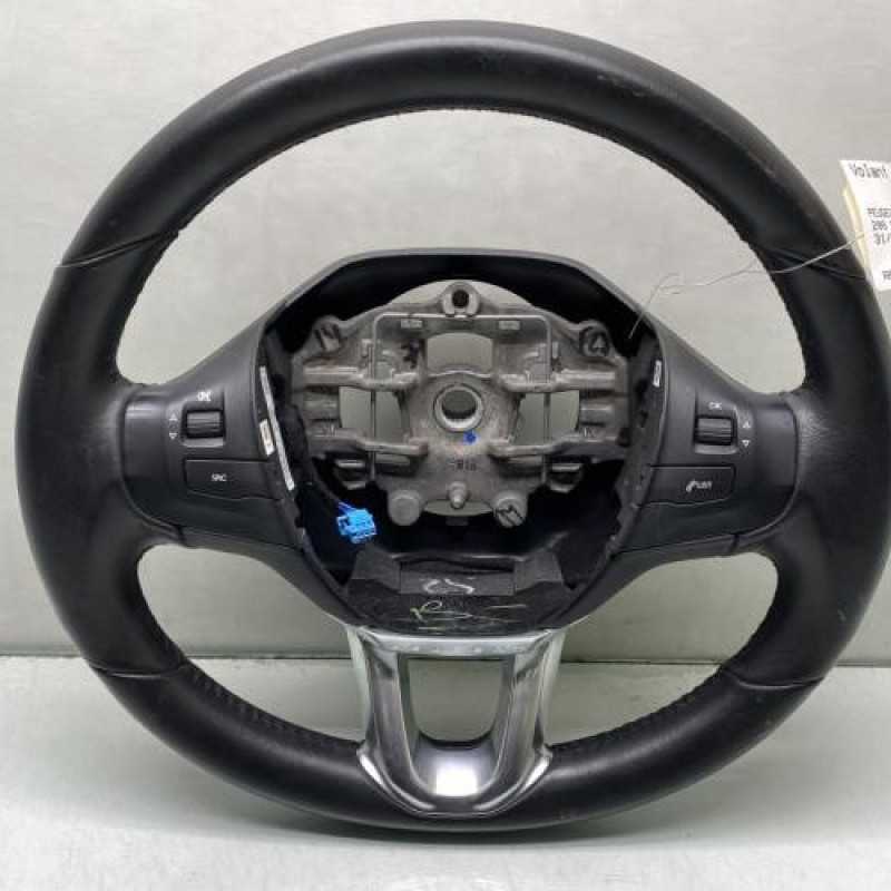 Volant PEUGEOT 208 1 Photo n°1