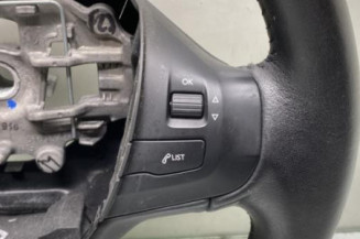 Volant PEUGEOT 208 1
