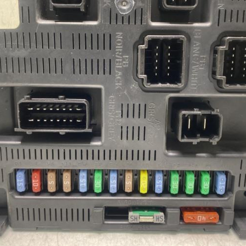 Boitier BSI CITROEN JUMPY 2 Photo n°3