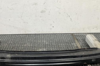 Renfort pare choc arriere (traverse) AUDI A4 3 Photo n°1