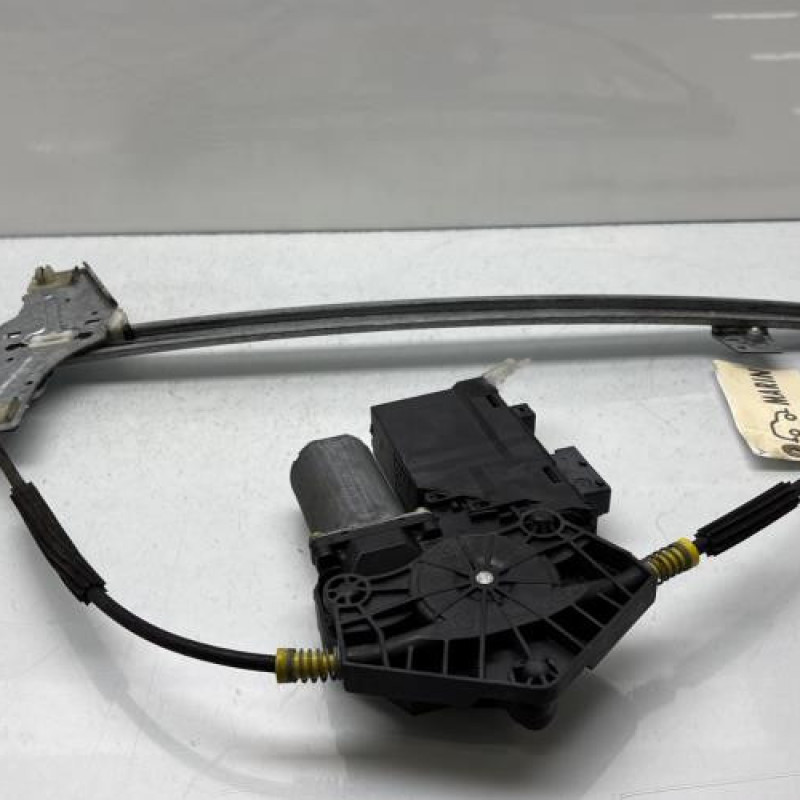 Leve vitre electrique avant gauche PEUGEOT 307 Photo n°5