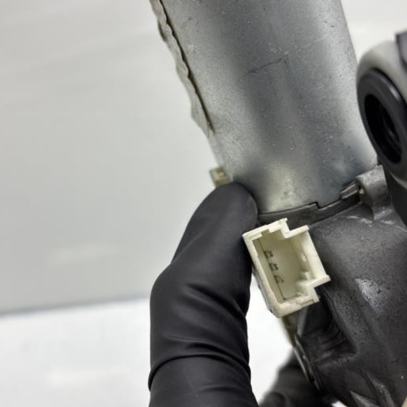 Moteur essuie glace arriere PEUGEOT 307 Photo n°5