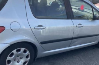 Moteur essuie glace arriere PEUGEOT 307