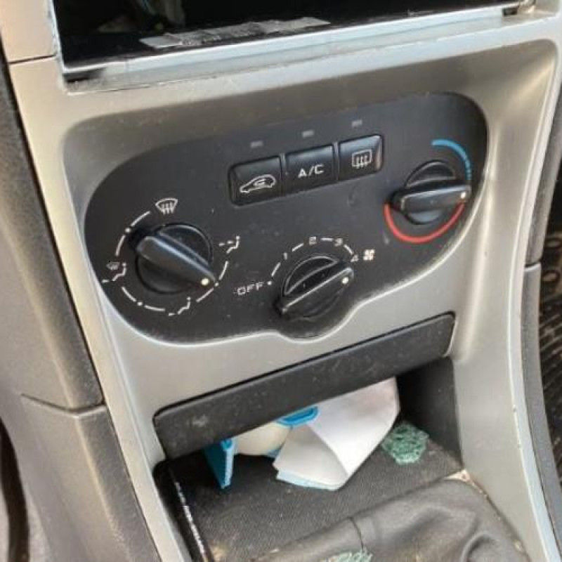 Moteur essuie glace arriere PEUGEOT 307 Photo n°7