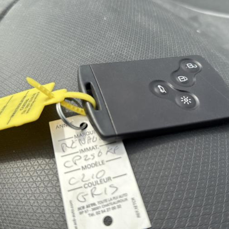 Ceinture arriere droit RENAULT CLIO 4 Photo n°20