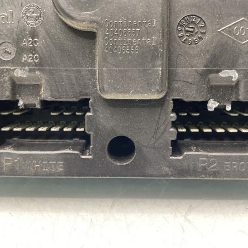 Boitier UCH DACIA SANDERO 2 Photo n°2