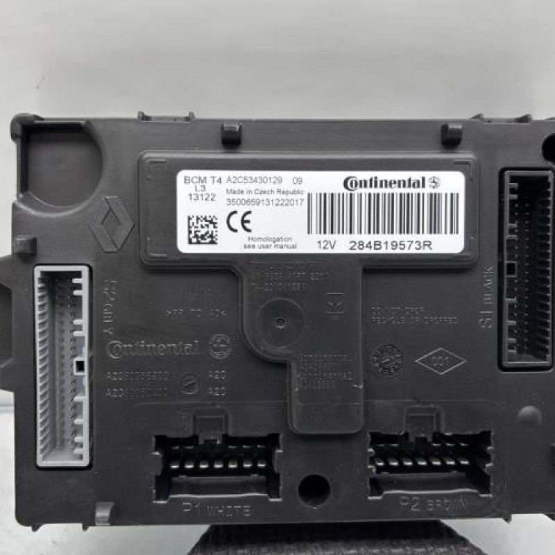 Boitier UCH RENAULT CLIO 4 Photo n°1