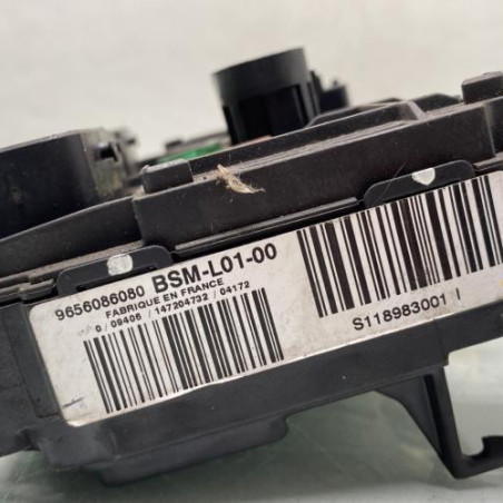 Boitier servitude moteur (BSM) PEUGEOT 407