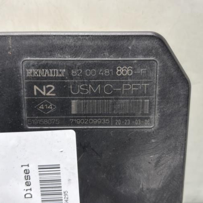 Boitier USM  RENAULT MEGANE 2 Photo n°3