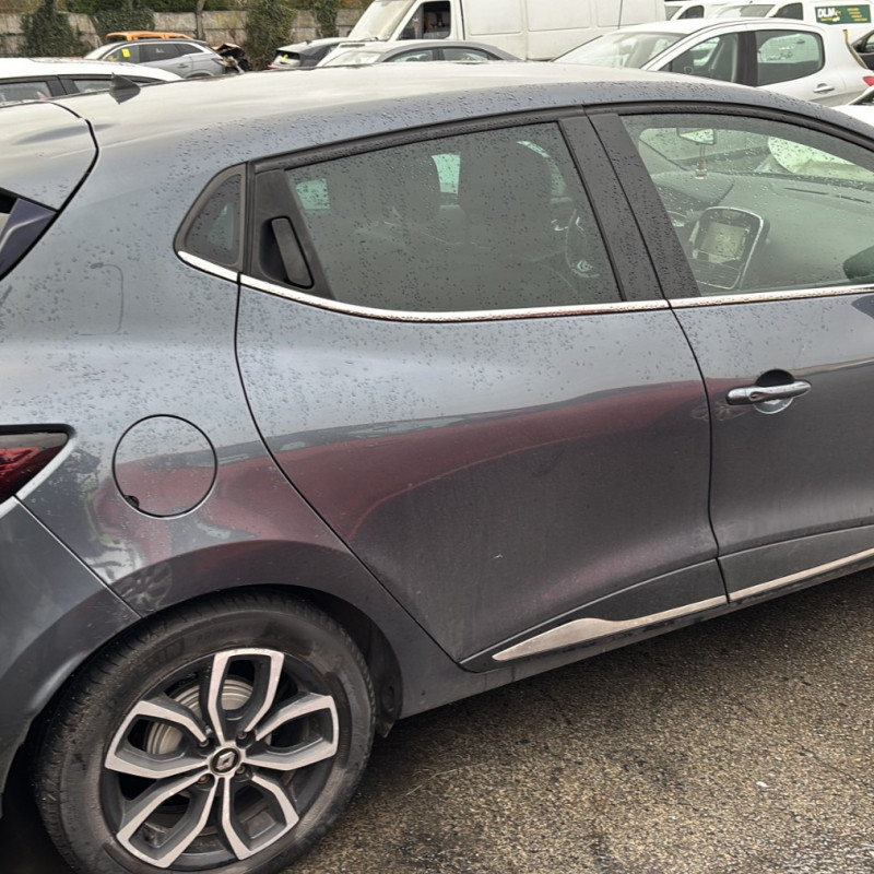RENAULT CLIO 4 PHASE 2 0.9i - 12V TURBO TCE 90 Photo n°10